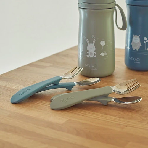 posate-bimbi-blu-e-verdi_670x