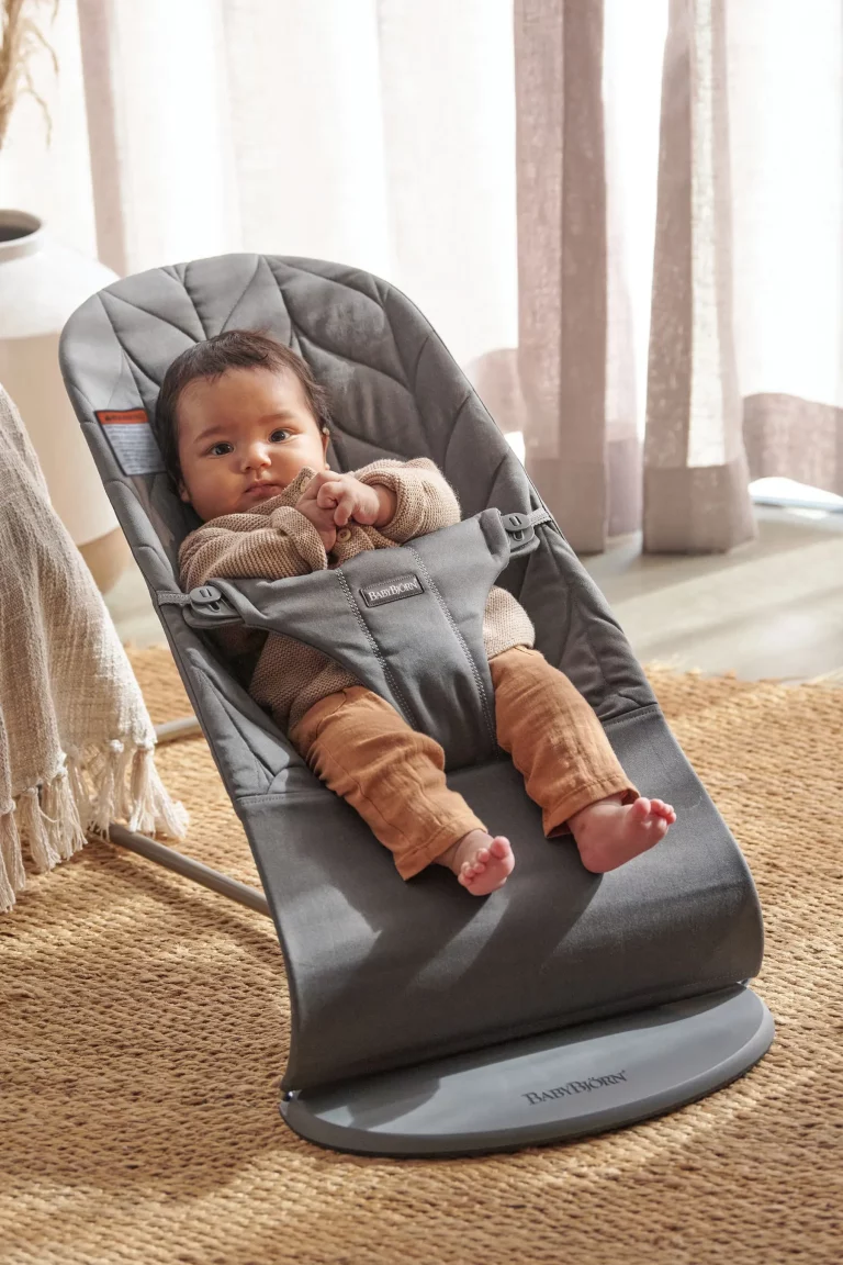 BabyBjorn Bliss Relax Petal Quilt thumbnail 6