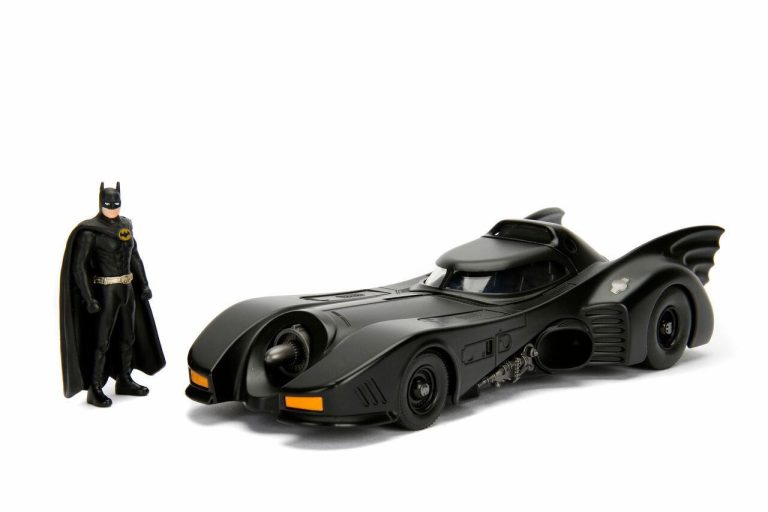 Batman Dhe Batmobile