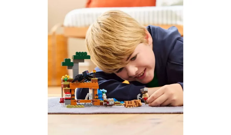 LEGO The Armadillo Minecraft thumbnail 2