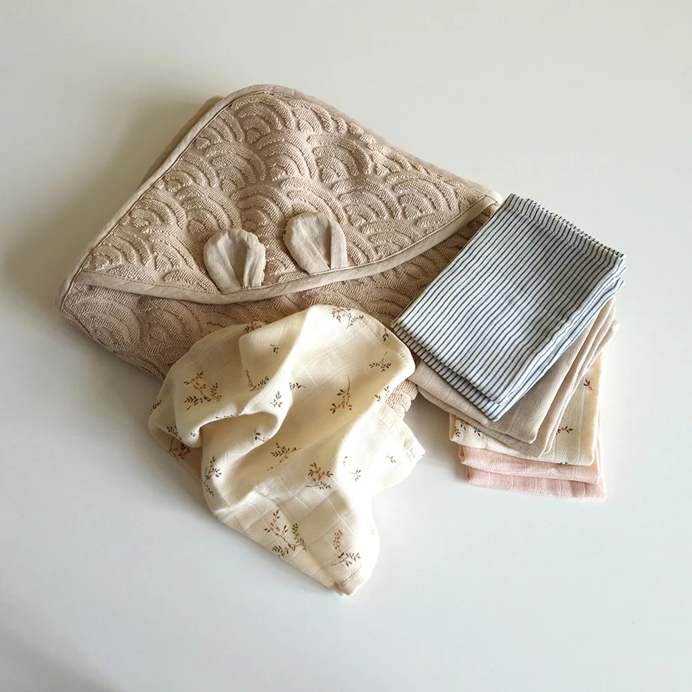 671_MuslinBabyBlanket_P86_Ashley_12