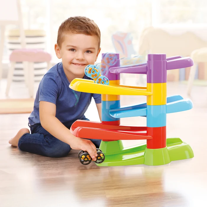 06496_FlipCarRaceTrack_1_700x