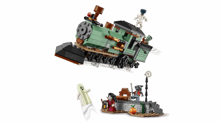 LEGO Creator 3in1 Haunted Mansion thumbnail 3
