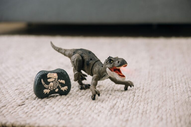 Free2Play T-Rex Me Telekomandë thumbnail 6