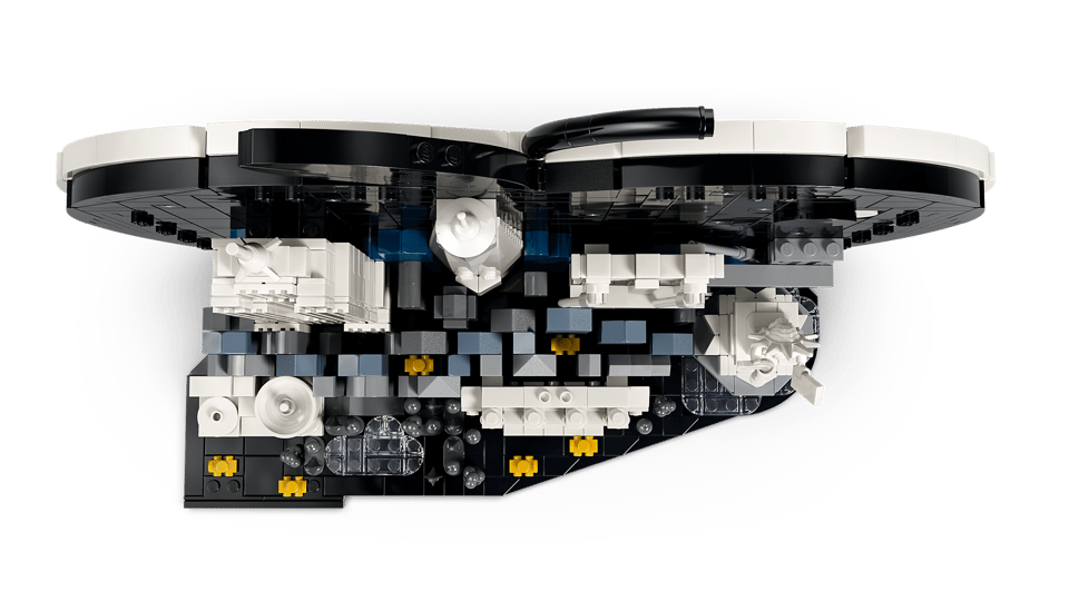 blt9f9250d1b9de56b8-21066_WEB_SEC02_NOBG